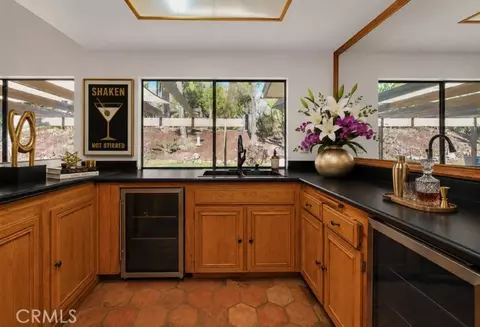 Kitchen - 9828 Flying Mane, Rancho Cucamonga, CA 91737 photo 9 of 11