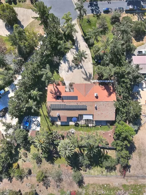 View/Area - 9828 Flying Mane, Rancho Cucamonga, CA 91737 photo 4 of 8
