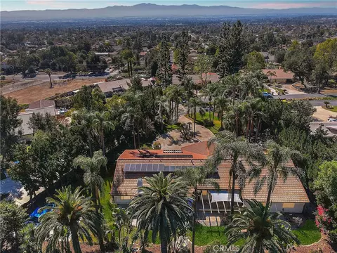 View/Area - 9828 Flying Mane, Rancho Cucamonga, CA 91737 photo 9 of 10