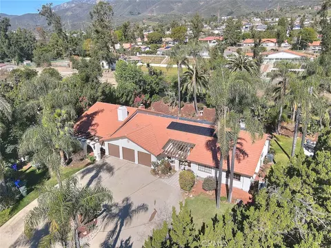 View/Area - 9828 Flying Mane, Rancho Cucamonga, CA 91737 photo 1 of 8