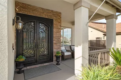 Entry Way - 14178 Montclair Ct, Rancho Cucamonga, CA 91739 photo 1 of 6