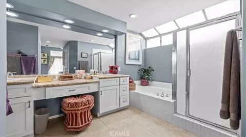 Bath - 1671 Dominguez Ranch Rd, Corona, CA 92882 photo 1 of 3