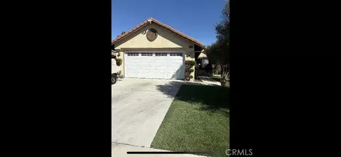 918 Ivy St, Hemet, CA 92545