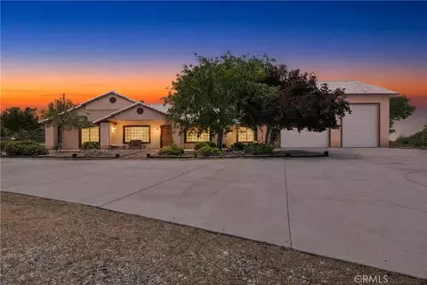 7854 Oak Hills Rd, Oak Hills, CA 92344