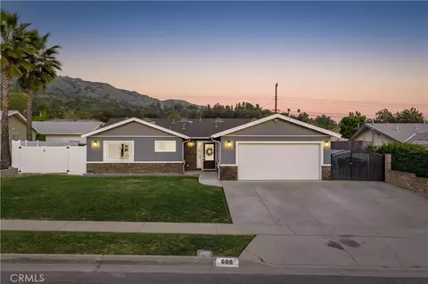 608 Thornhurst Ave, Glendora, CA 91741
