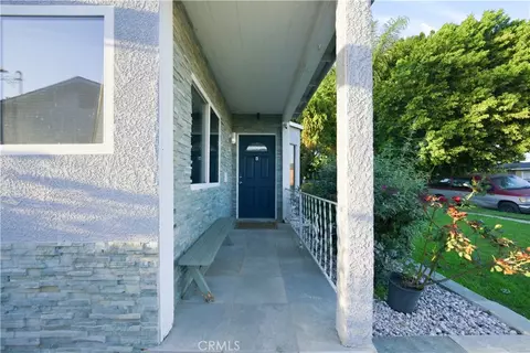 Exterior - 307 S Locust Ave, Compton, CA 90221 photo 4 of 8