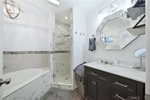 Bath - 307 S Locust Ave, Compton, CA 90221 photo 1 of 2