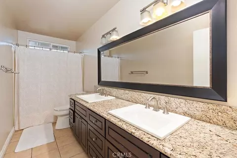 Bath - 1027 Eclipse, Ontario, CA 91762 photo 4 of 4