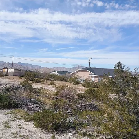 0 Estrada, Lucerne Valley, CA 92356