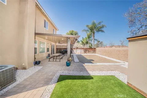 Exterior - 855 Browning Ct, San Jacinto, CA 92583 photo 3 of 6