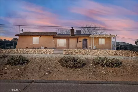 7929 Mono, Hesperia, CA 92345