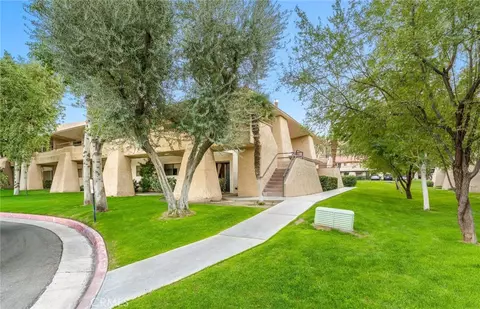 2812 N Auburn Ct #202, Palm Springs, CA 92262