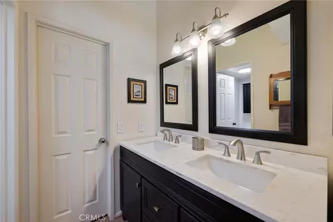Bath - 1553 Corte Santana, Upland, CA 91786 photo 2 of 5