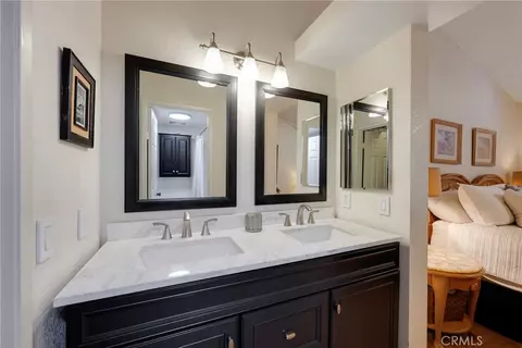 Bath - 1553 Corte Santana, Upland, CA 91786 photo 4 of 5