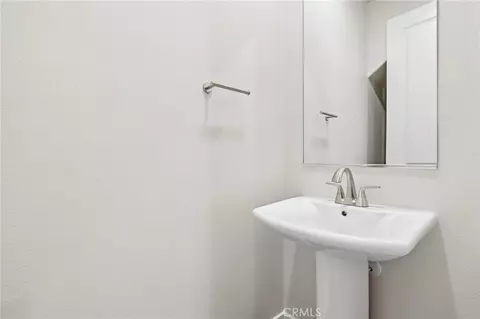 9191 Waverly Ln, Riverside, CA 92503 photo 13