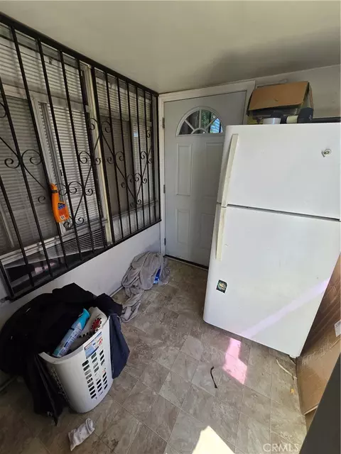 3319 Avalon Apt 26 St, Riverside, CA 92509 photo 6