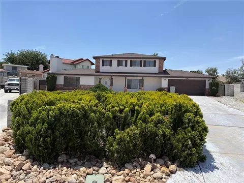12780 Amberwood, Victorville, CA 92395