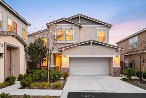 16744 Stags Leap Ln, Fontana, CA 92336