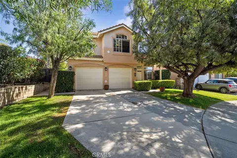 7891 Basile Ct, Fontana, CA 92336