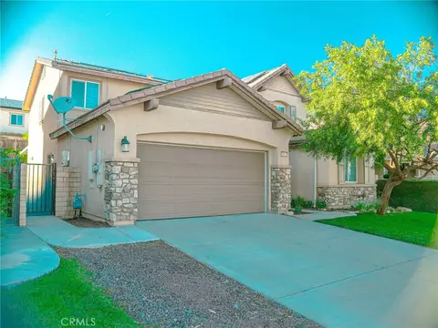 18052 Passionflower, San Bernardino, CA 92407