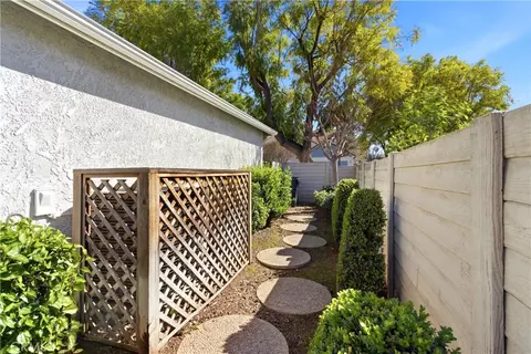 Exterior - 1562 E Citrus, Redlands, CA 92374 photo 4 of 8