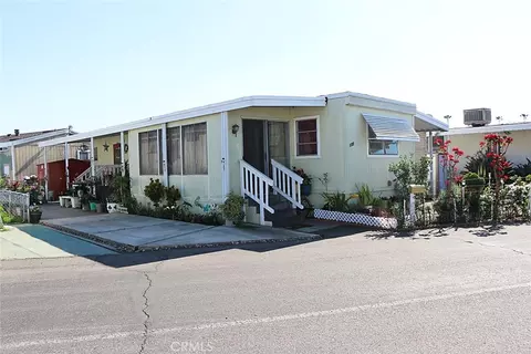 432 S Harbor Blvd #135, Santa Ana, CA 92704