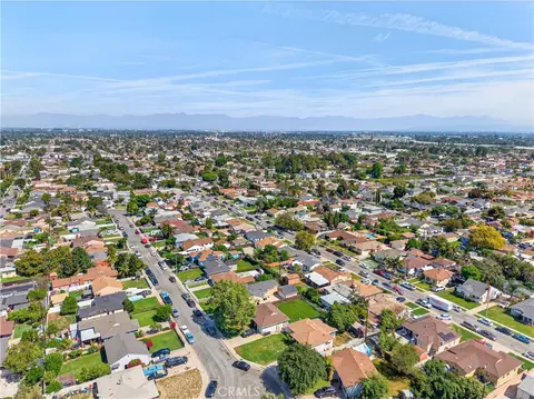 View/Area - 705 S Thorson Ave, Compton, CA 90221 photo 4 of 6