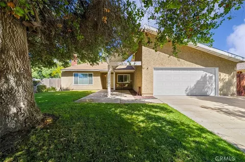 Exterior - 1193 W 13th St, Upland, CA 91786 photo 5 of 6