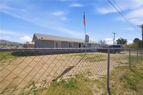 16485 Dale Evans, Apple Valley, CA 92307