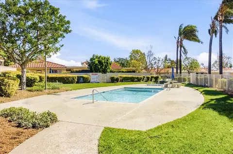 Exterior - 1015 Pebble Bch, Upland, CA 91784 photo 7 of 12