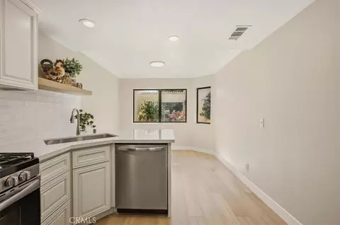 Kitchen - 1015 Pebble Bch, Upland, CA 91784 photo 4 of 6
