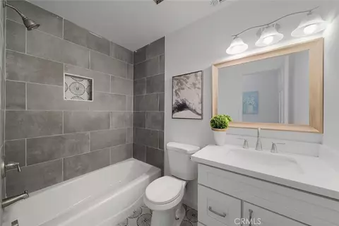Bath - 917 Renee, Redlands, CA 92374 photo 1 of 2