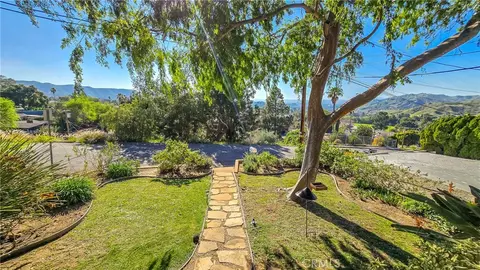 Exterior - 11064 Plainview, Tujunga, CA 91042 photo 14 of 15
