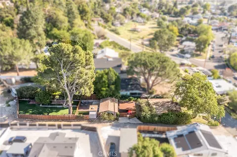 View/Area - 11064 Plainview, Tujunga, CA 91042 photo 2 of 3