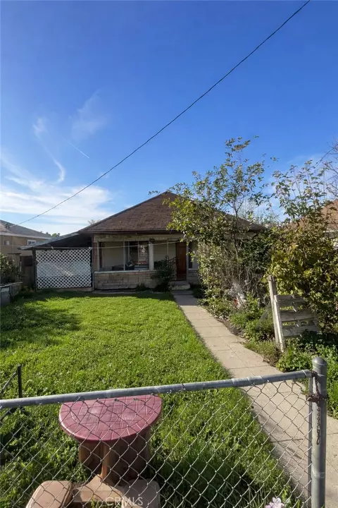 2443 Wilshire, Riverside, CA 92501