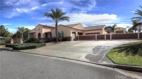 923 Union, Cherry Valley, CA 92223