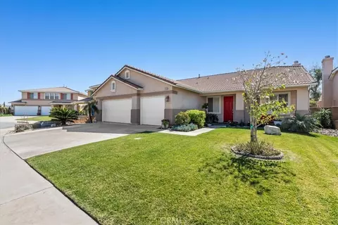 14767 Tennessee Ct, Fontana, CA 92336