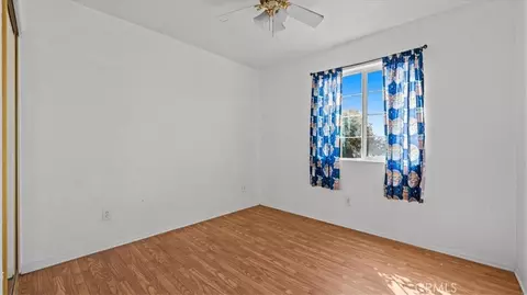 Bedroom - 11545 Kiowa, Apple Valley, CA 92308 photo 4 of 4