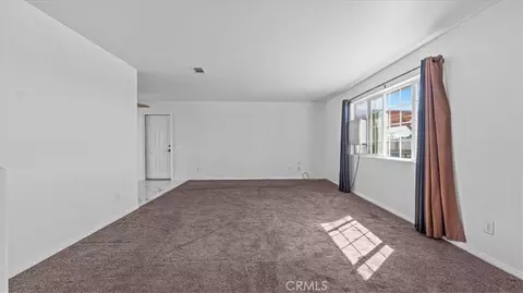 Living - 11545 Kiowa, Apple Valley, CA 92308 photo 1 of 2
