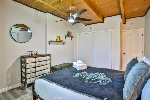 Bedroom - 24833 Matterhorn Ct, Crestline, CA 92325 photo 9 of 9