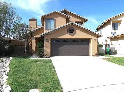 10333 Crest Brk, Moreno Valley, CA 92557