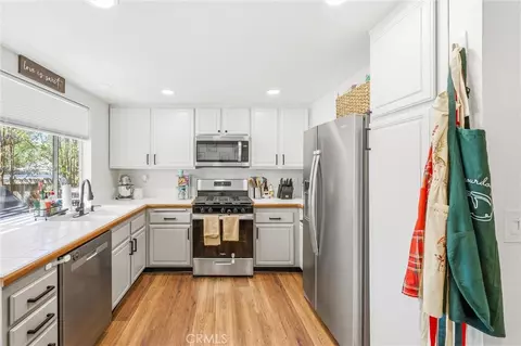 Kitchen - 1720 Kingston, Redlands, CA 92374 photo 1 of 3
