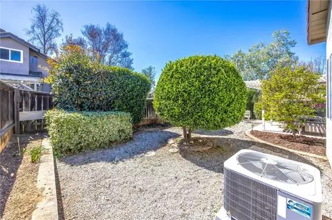 Exterior - 1720 Kingston, Redlands, CA 92374 photo 4 of 5