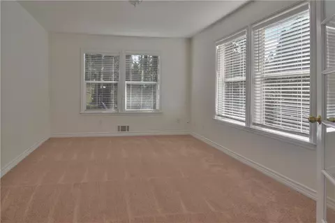 Bedroom - 145 Birchwood, Lake Arrowhead, CA 92352 photo 4 of 4