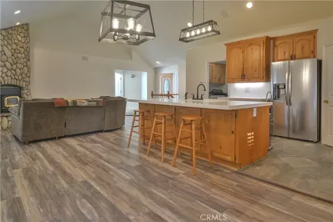 Kitchen - 145 Birchwood, Lake Arrowhead, CA 92352 photo 1 of 3