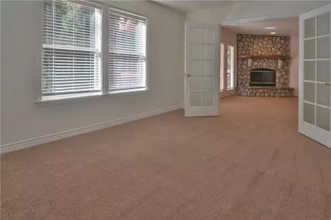 Living - 145 Birchwood, Lake Arrowhead, CA 92352 photo 6 of 6