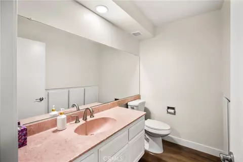 Bath - 1371 Orchard Cir, Upland, CA 91786 photo 1 of 5