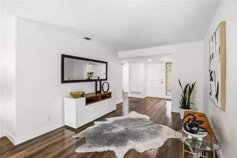 Entry Way - 1371 Orchard Cir, Upland, CA 91786 photo 4 of 8