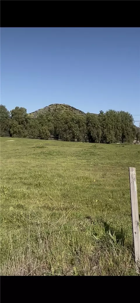 24835 Orange St, Wildomar, CA 92584