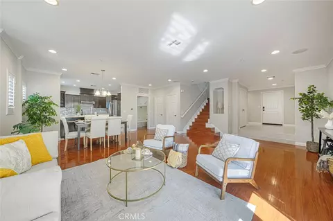 879 Michigan Blvd #O, Pasadena, CA 91107